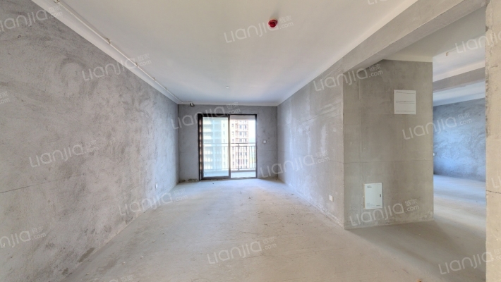 融创·翡翠海岸城二手房实景图