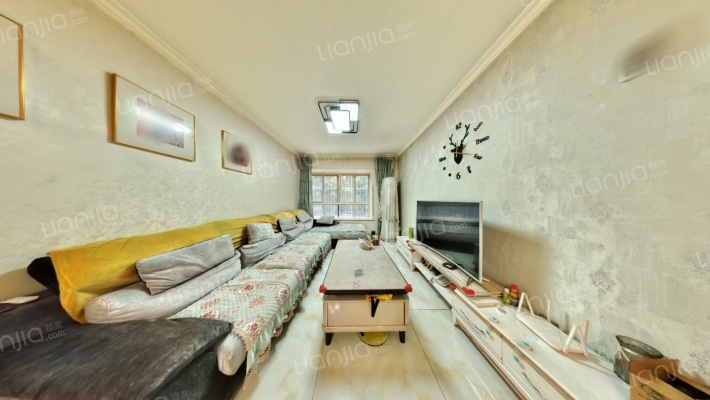 合能珍宝琥珀二手房实景图