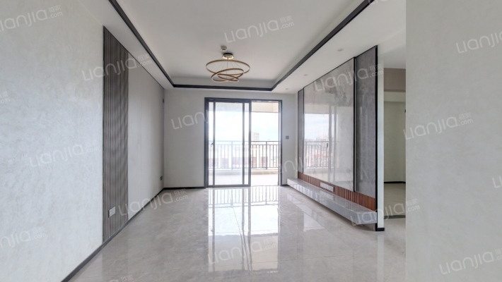 恒瑞雅苑二手房实景图