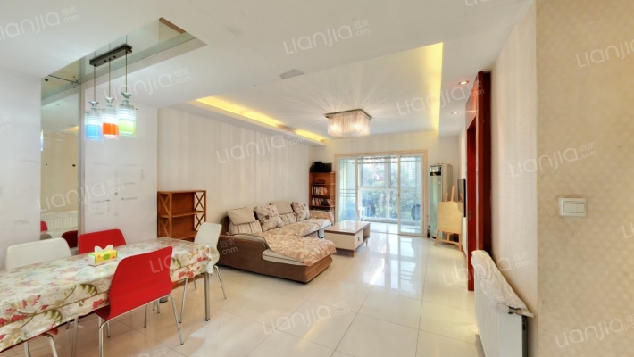 名嘉佳园小区二手房实景图