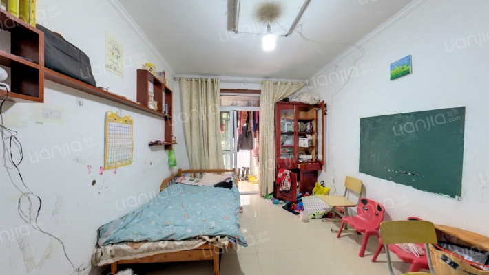 水岸花园二手房实景图