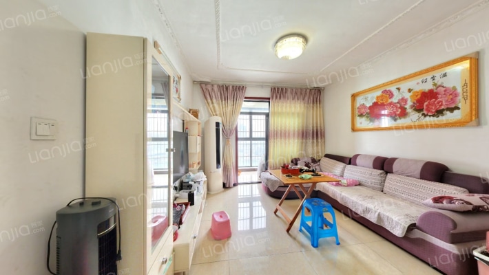 凯丽滨江二手房实景图