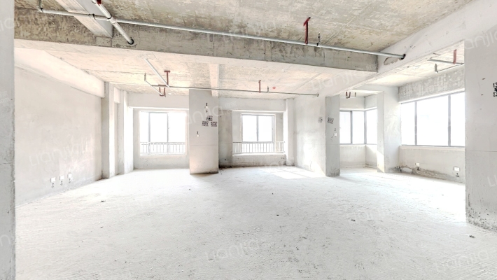 锐轩财富广场二手房实景图