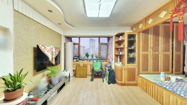 南城家园D区二手房实景图