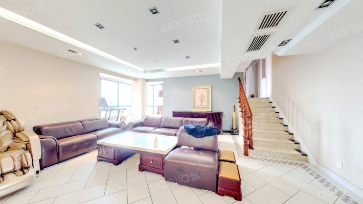 御花园假日广场二手房实景图