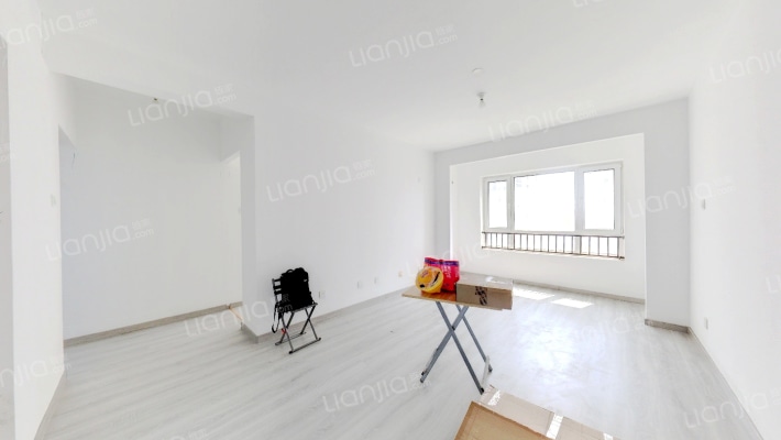 新华联世家二手房实景图