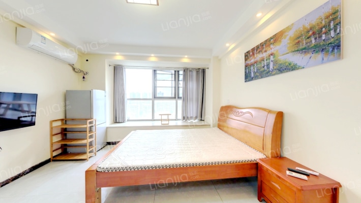 金融π公寓二手房实景图