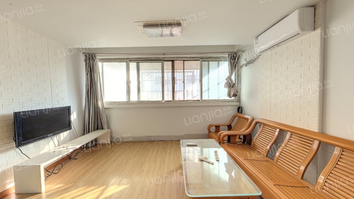 仿古商贸街狼山镇59号院二手房实景图