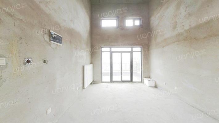 香江健康小镇百合园二手房实景图