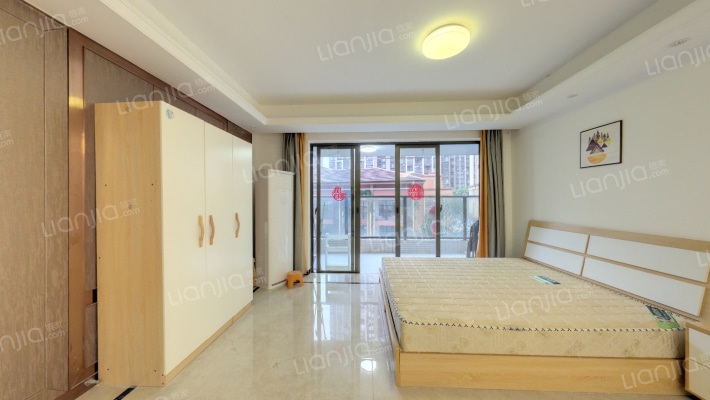 彰泰城B区二手房实景图