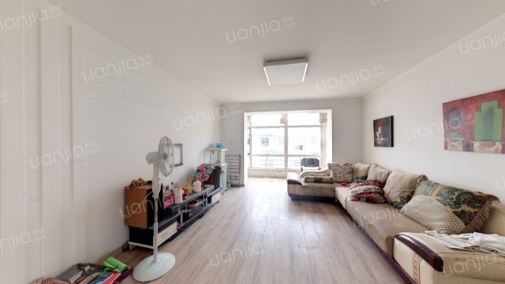 城建雅居南区二手房实景图