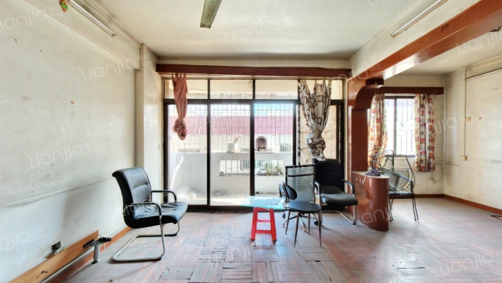 昌盛楼二手房实景图