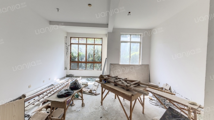 复地朗香二手房实景图