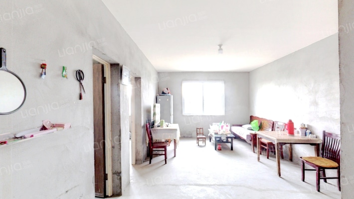 金山嘉苑二区二手房实景图