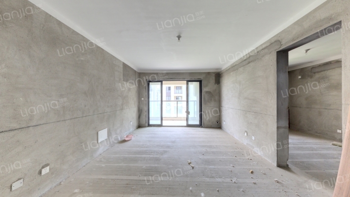 幸福里东郡二手房实景图