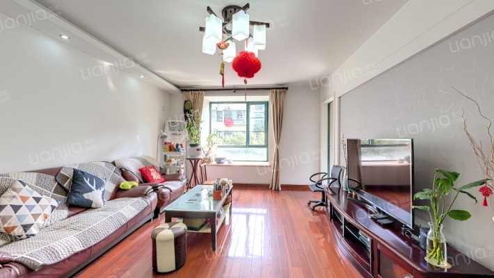 金陵名人居二手房实景图