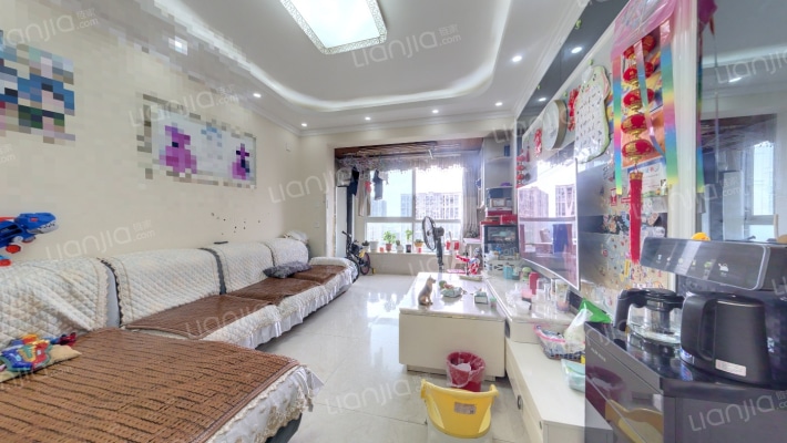 邦泰华府公馆二手房实景图