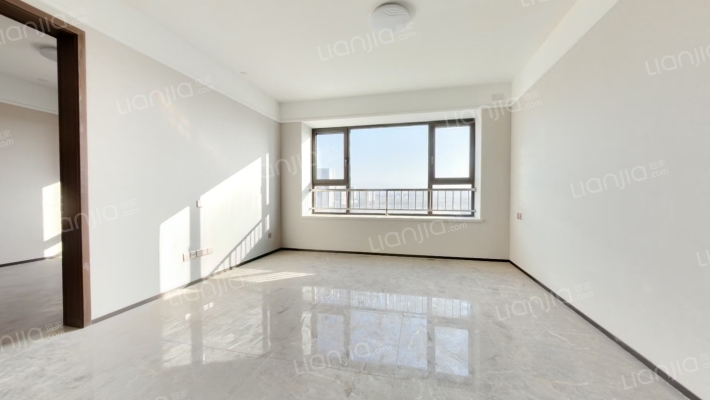 天地源云水天境二手房实景图