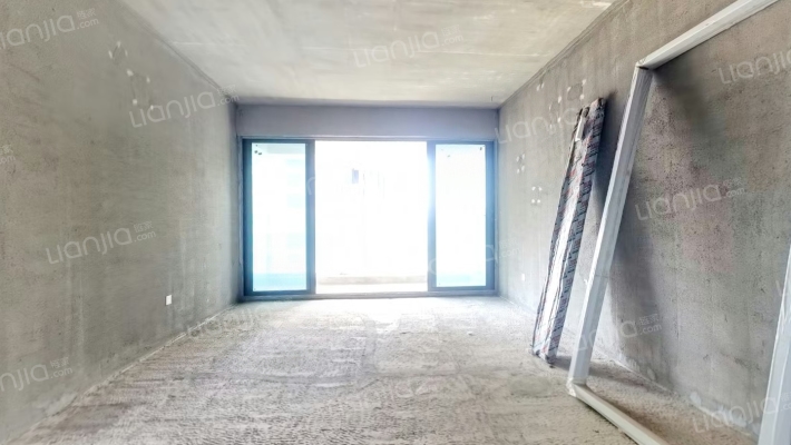江河南湖天著二手房实景图