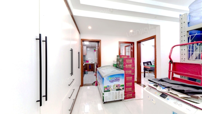 鹏润悦秀上东三期二手房实景图