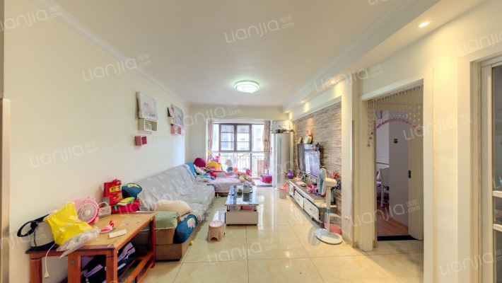 东方美地二手房实景图