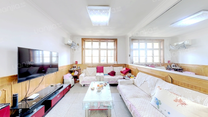 房产开发公司家属楼二手房实景图