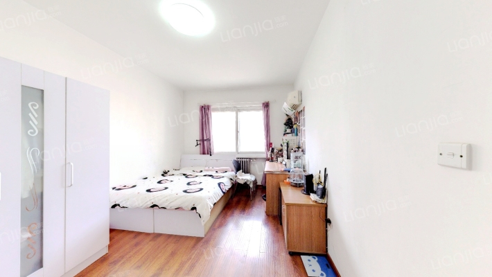 重华南里二手房实景图