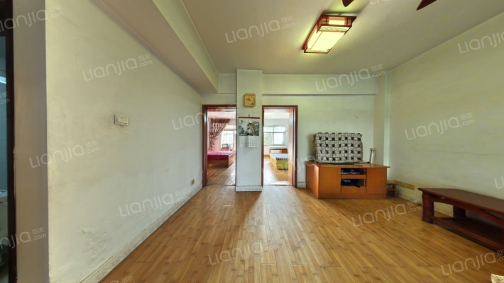 教工宿舍二手房实景图