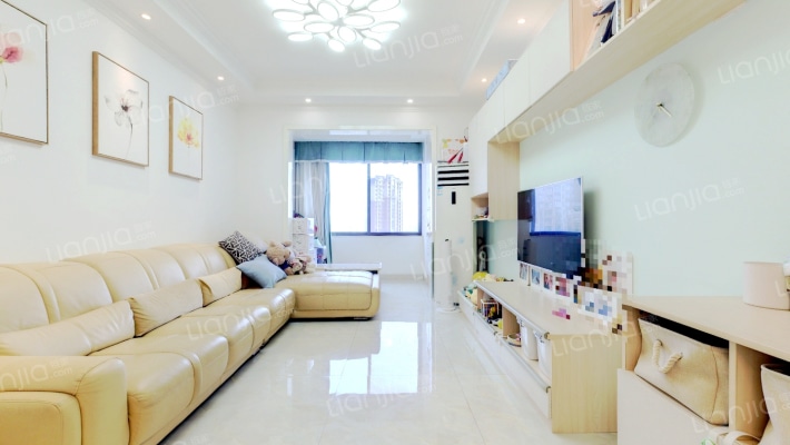 鹭湖宫六区C组团二手房实景图