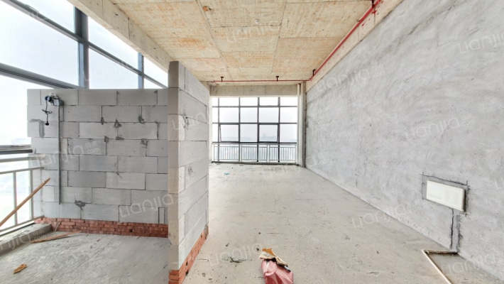 平商创智中心二手房实景图