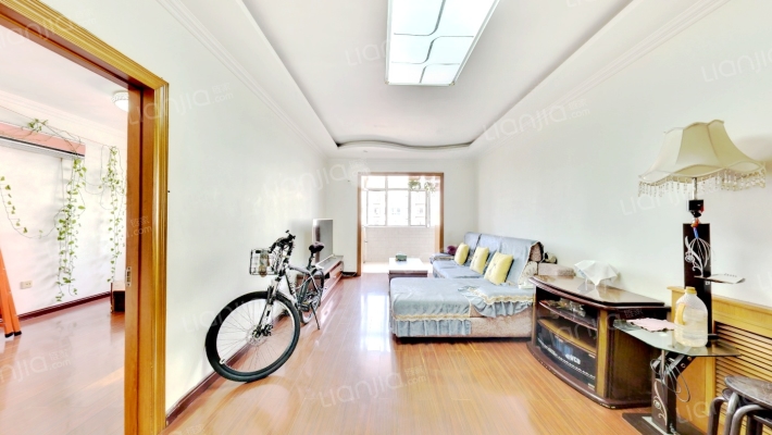 保障华庭二区二手房实景图