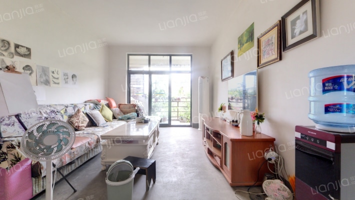 香荷名居二手房实景图