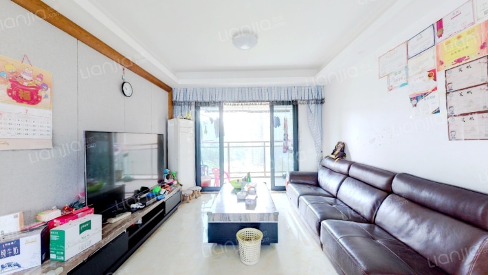 嘉辉豪庭三期森镇二手房实景图