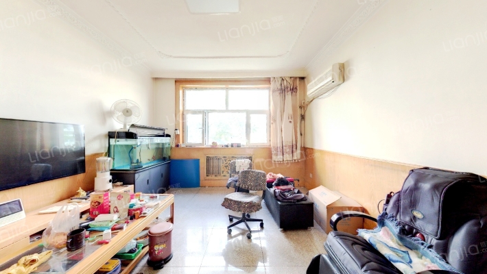 移动公司宿舍二手房实景图