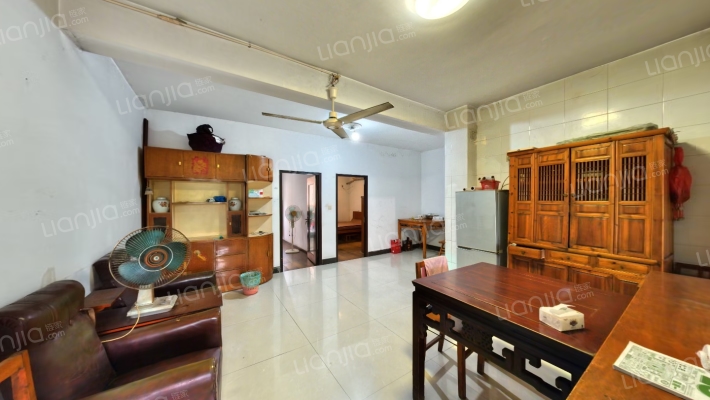 日月潭花园二手房实景图