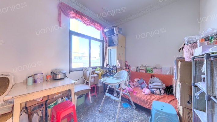 北京东路安装公司宿舍二手房实景图