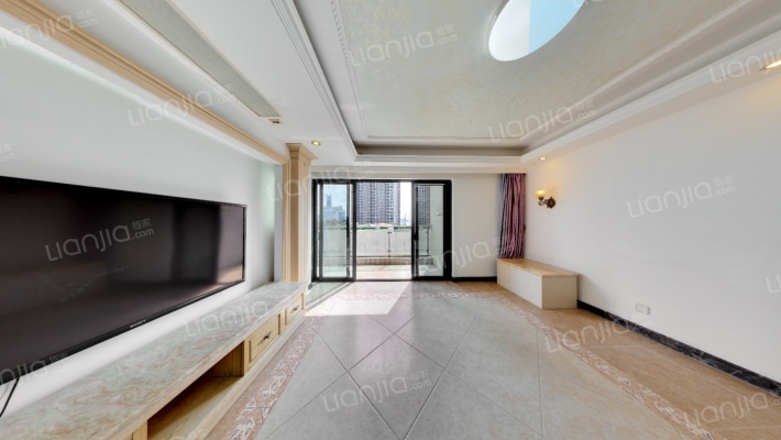 蓝郡广场二手房实景图