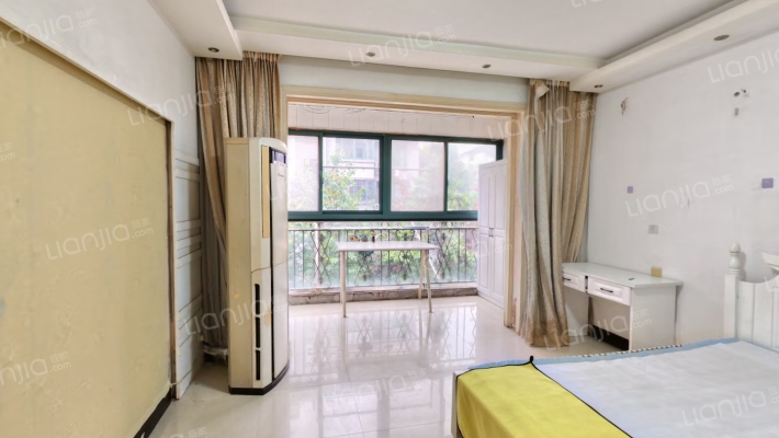 九龙盛世园二手房实景图