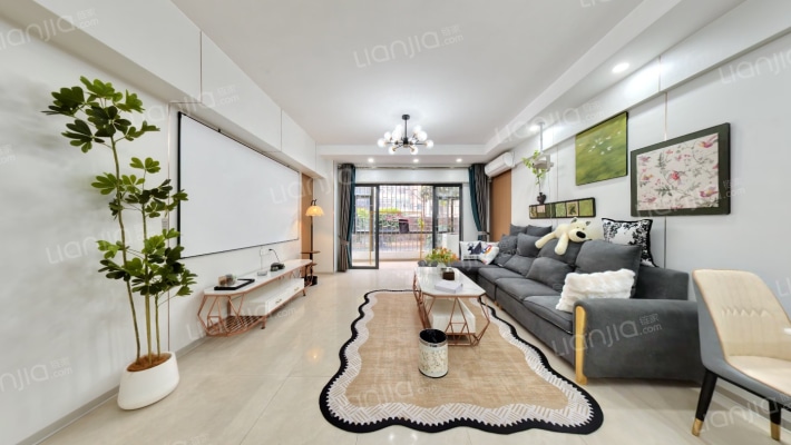 东方广场二手房实景图