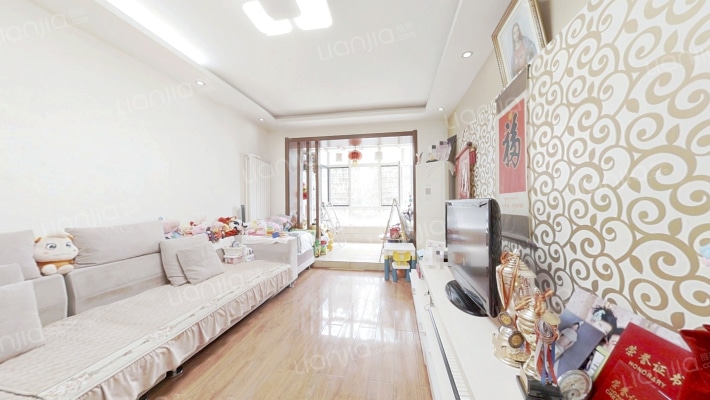 日升家园二手房实景图