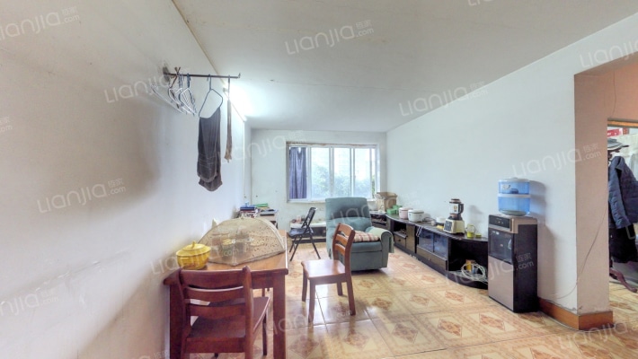 电台村二手房实景图