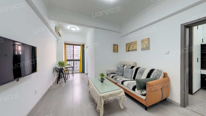 加怡名城二手房实景图