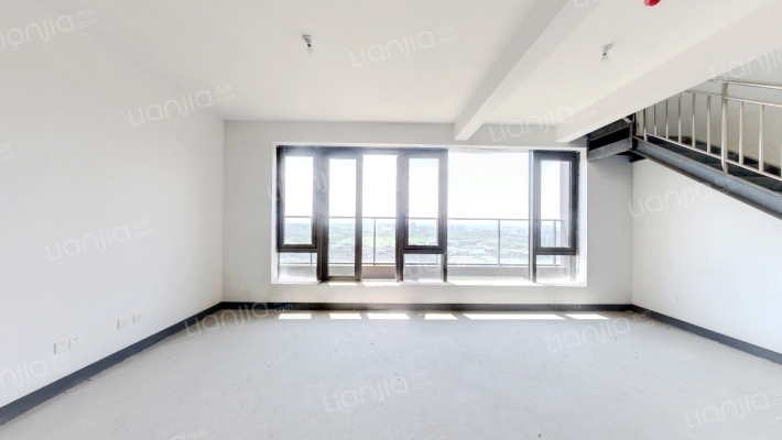 歌尔绿城荷香园二手房实景图