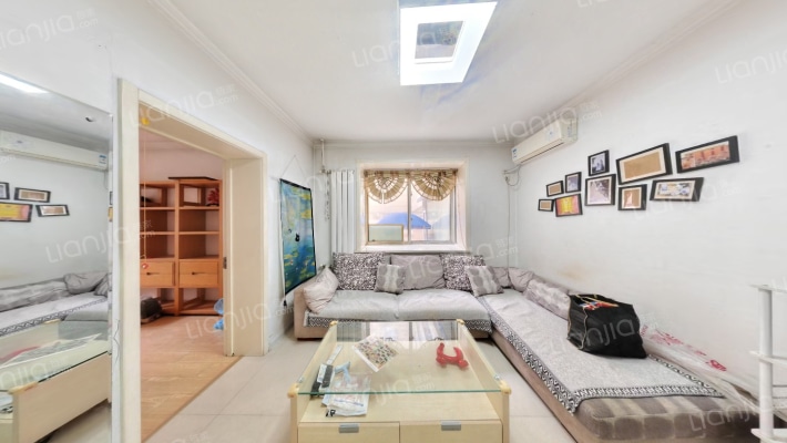 市二院家属院二手房实景图