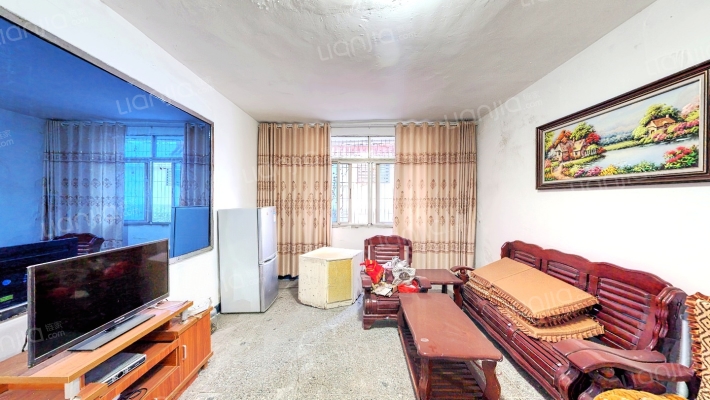 三清路10号二手房实景图