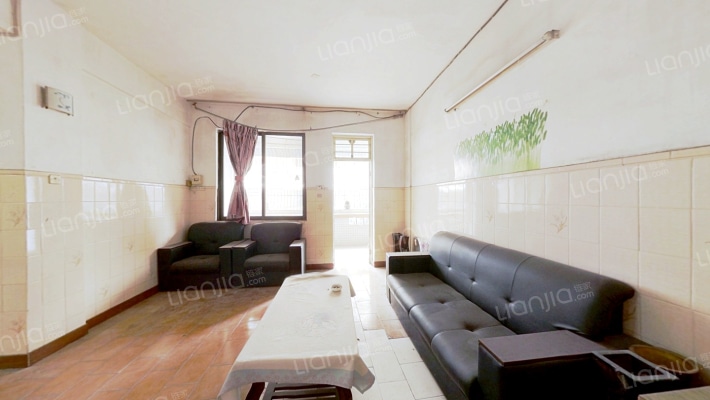 工商局宿舍二手房实景图