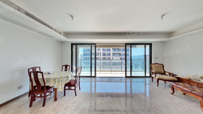 阳光城悦江山灏境二手房实景图