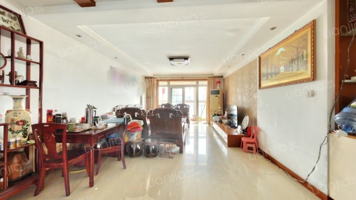 中信大厦二手房实景图