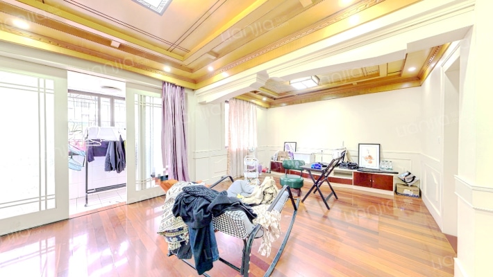 金家新村二手房实景图