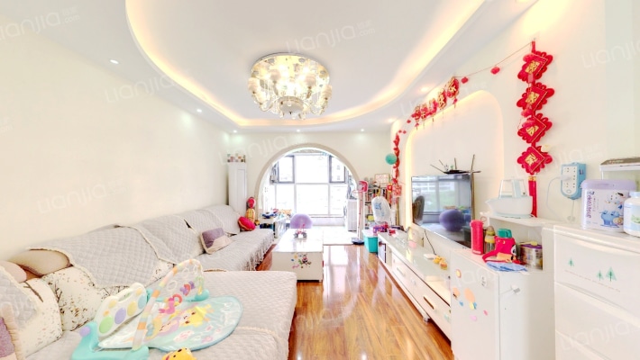 自然界忘岳二手房实景图